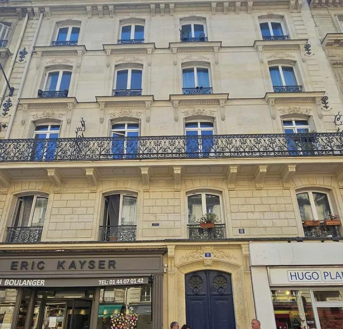 Luxury Parisian Apartment Notre Dame Saint Germain Des Pres 0*, Paris France