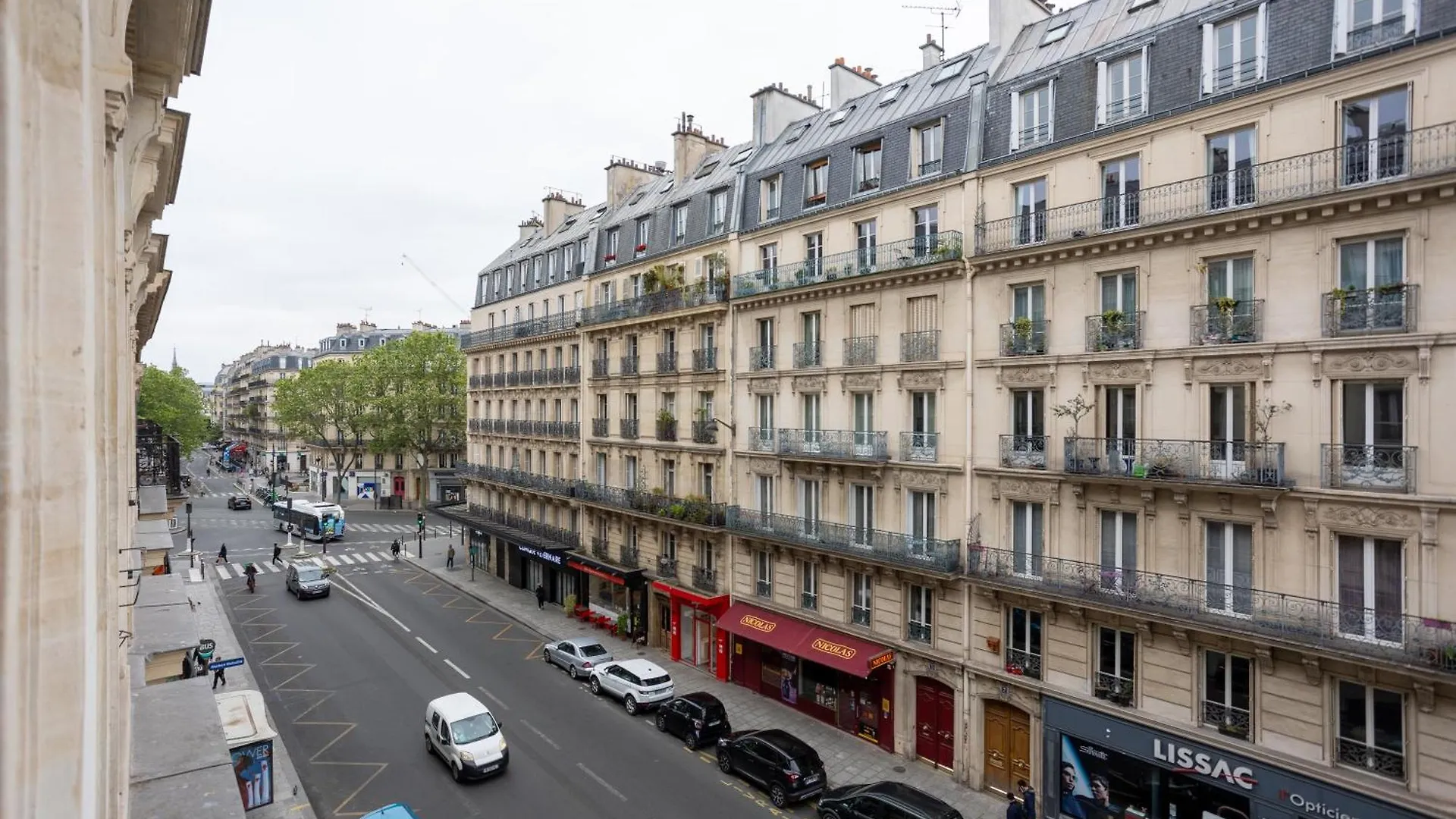 Luxury Parisian Apartment Notre Dame Saint Germain Des Pres France