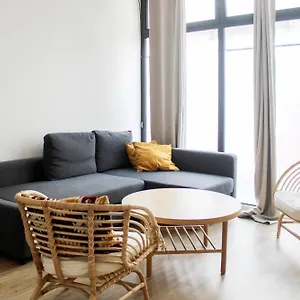 Spacious Appt Close To Place Monge París